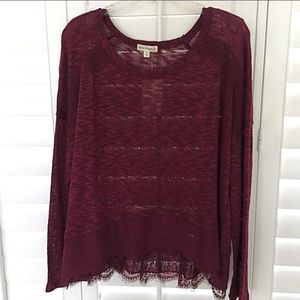 NWT Lace Hem Burn Out Long-sleeved Top in Wine
